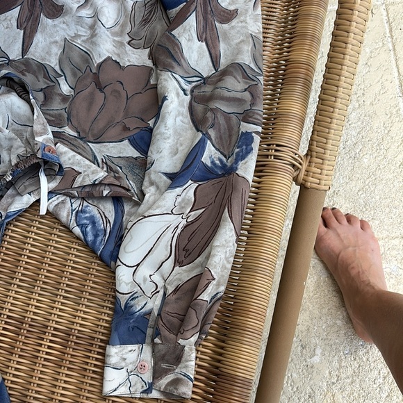 Floral Long Sleeve top and matching skirt in Blue and Brown - Picture 5 of 5